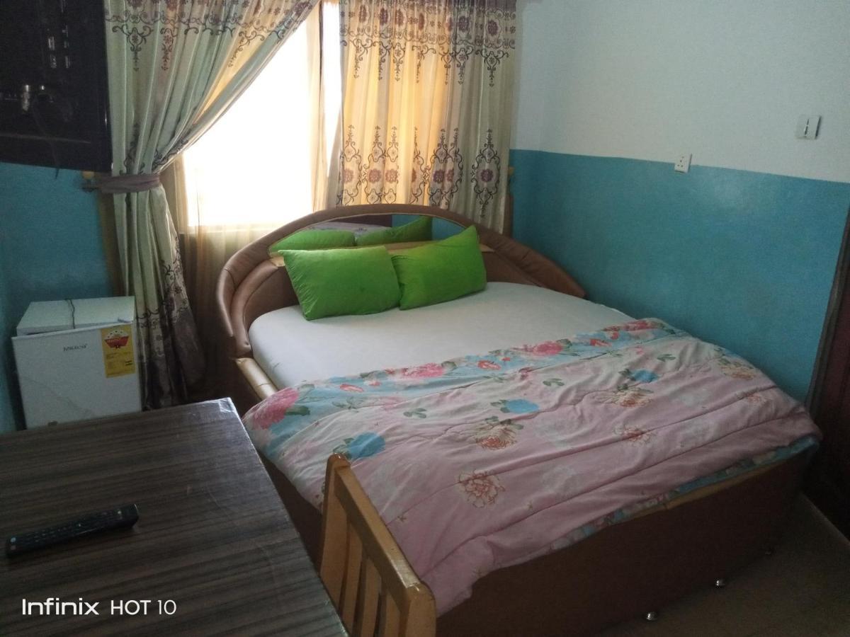 Elizz Guest House Janman Экстерьер фото