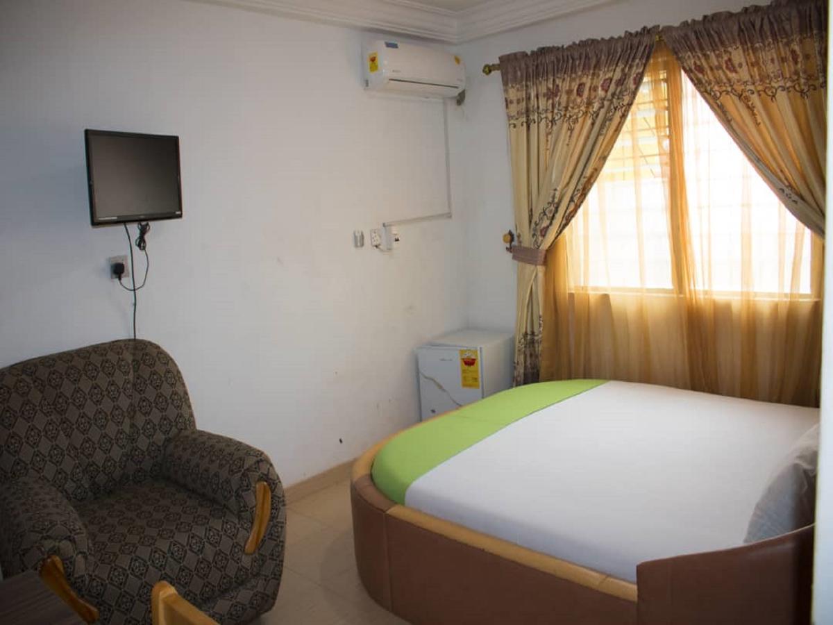 Elizz Guest House Janman Экстерьер фото