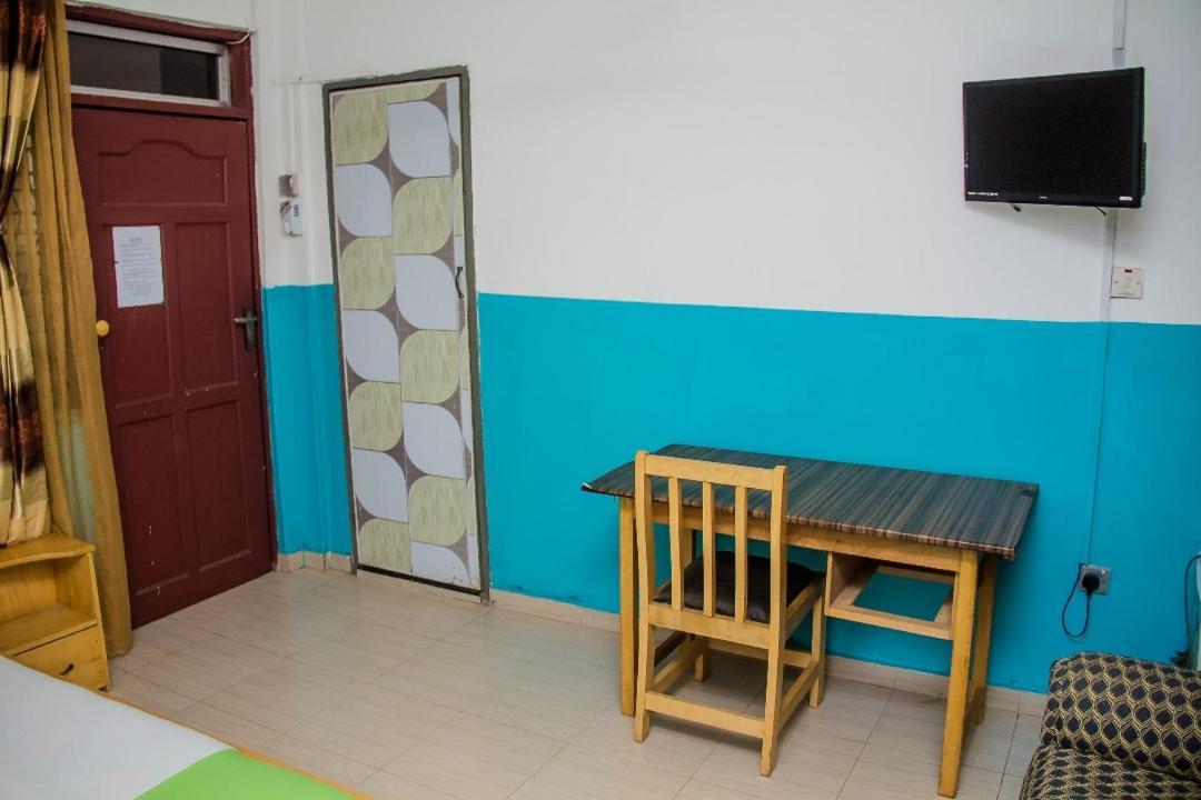 Elizz Guest House Janman Экстерьер фото