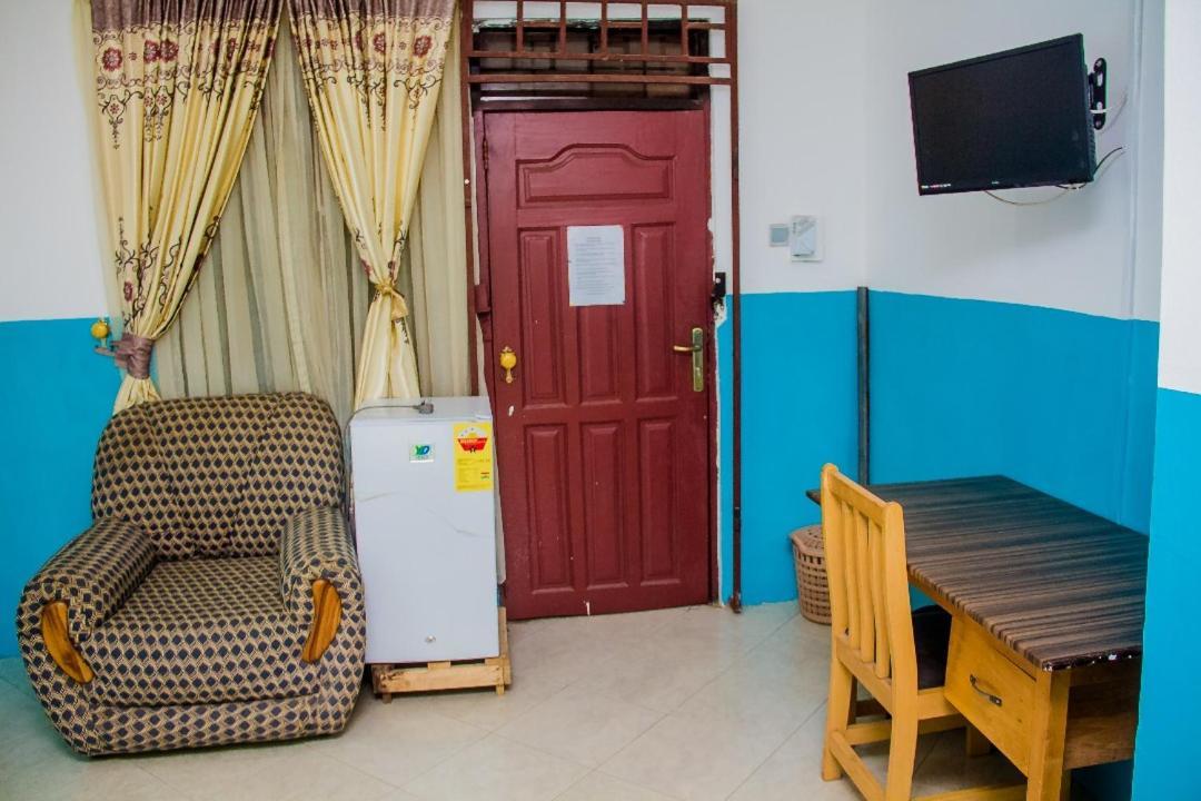 Elizz Guest House Janman Экстерьер фото