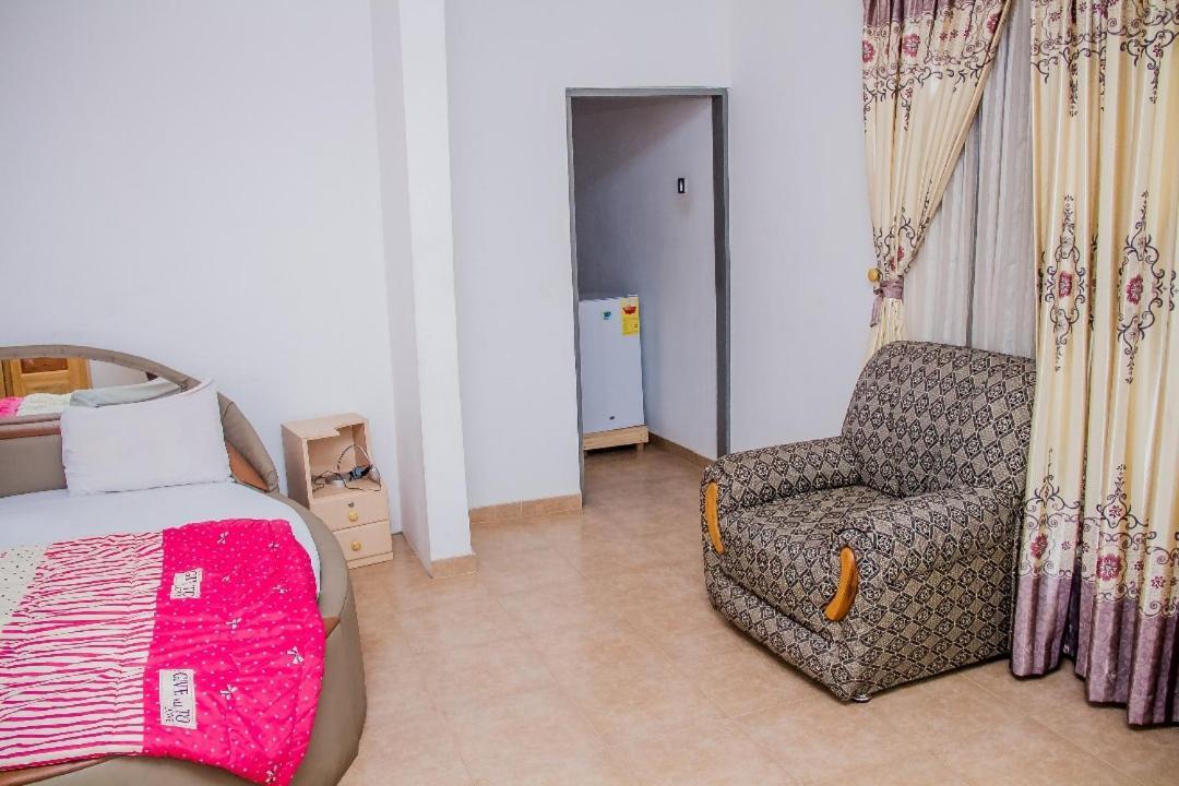 Elizz Guest House Janman Экстерьер фото